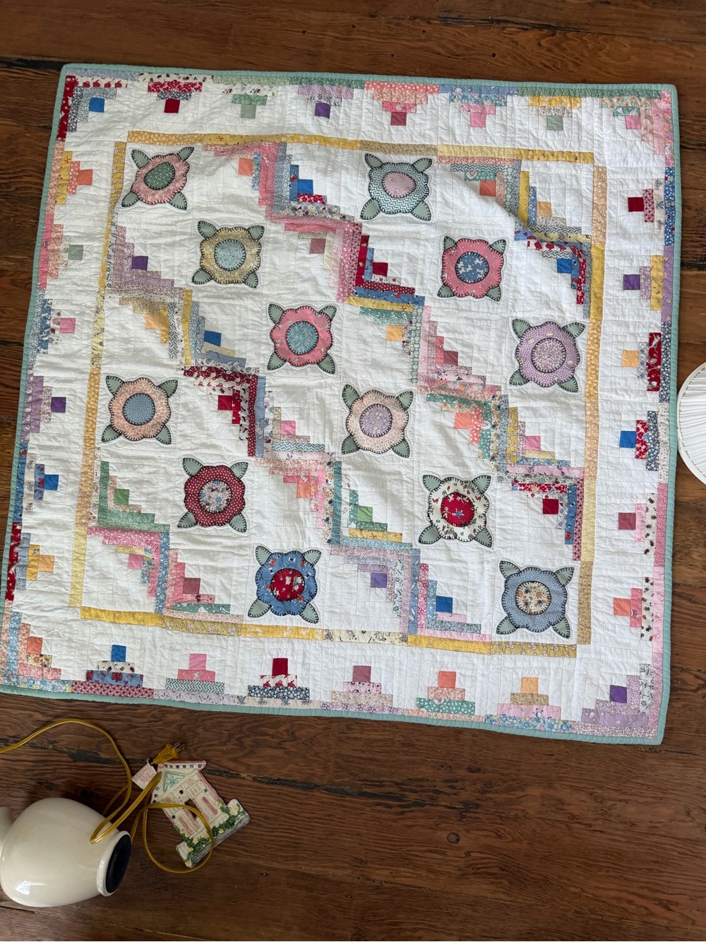 Handmade Floral Patchwork Quilt - White with Multicolor Pastels